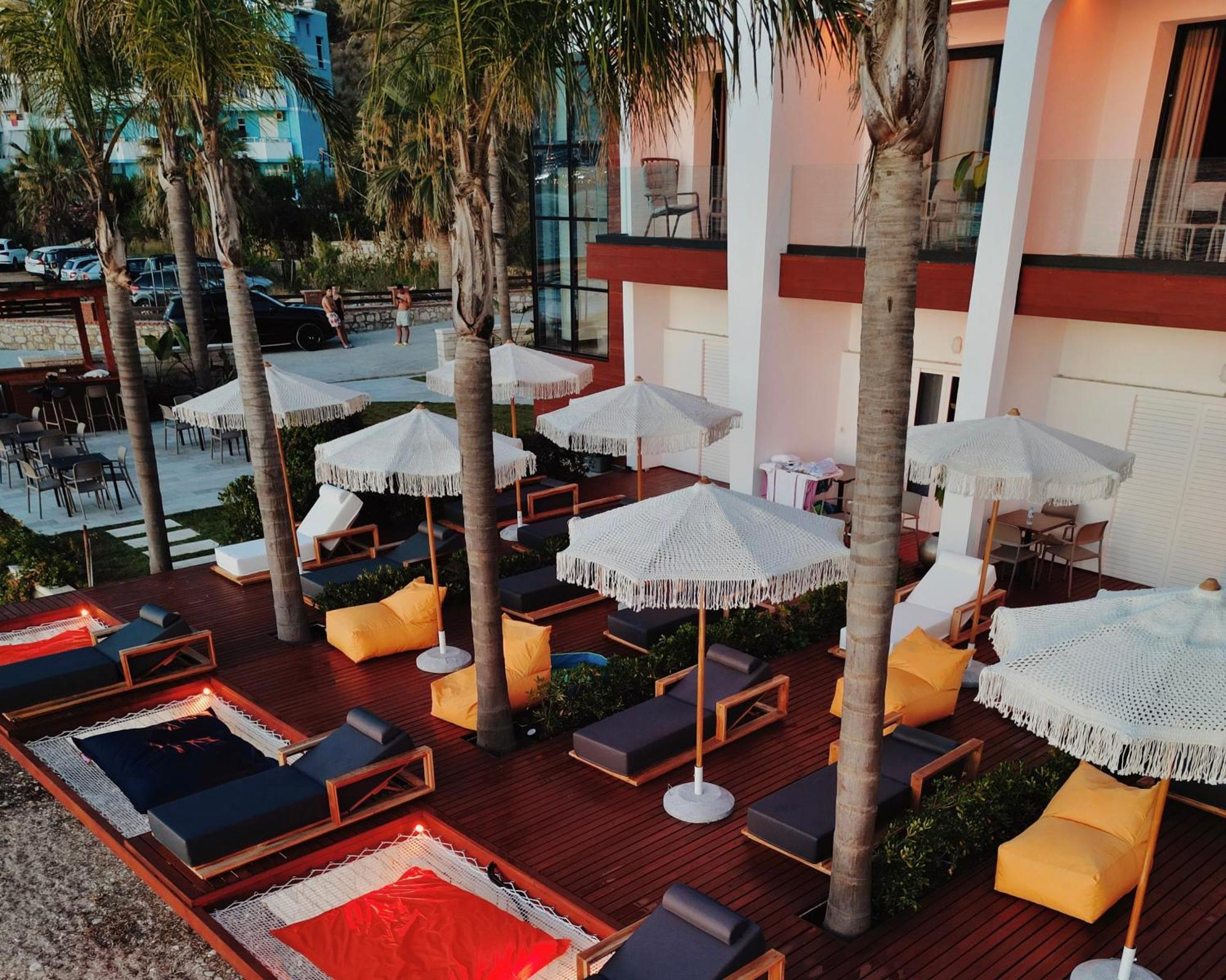 Oniro By Iliria Palace (Adults Only) Химара Экстерьер фото