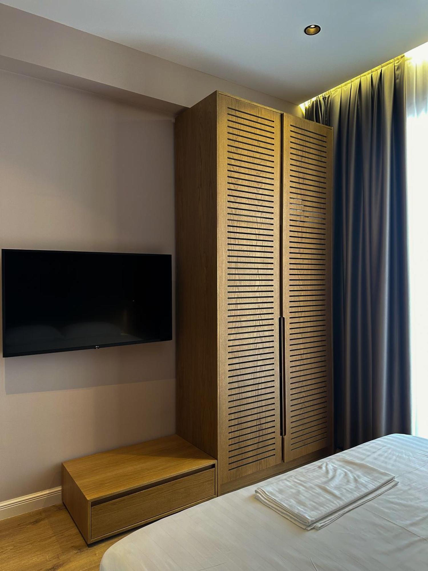 Oniro By Iliria Palace (Adults Only) Химара Экстерьер фото
