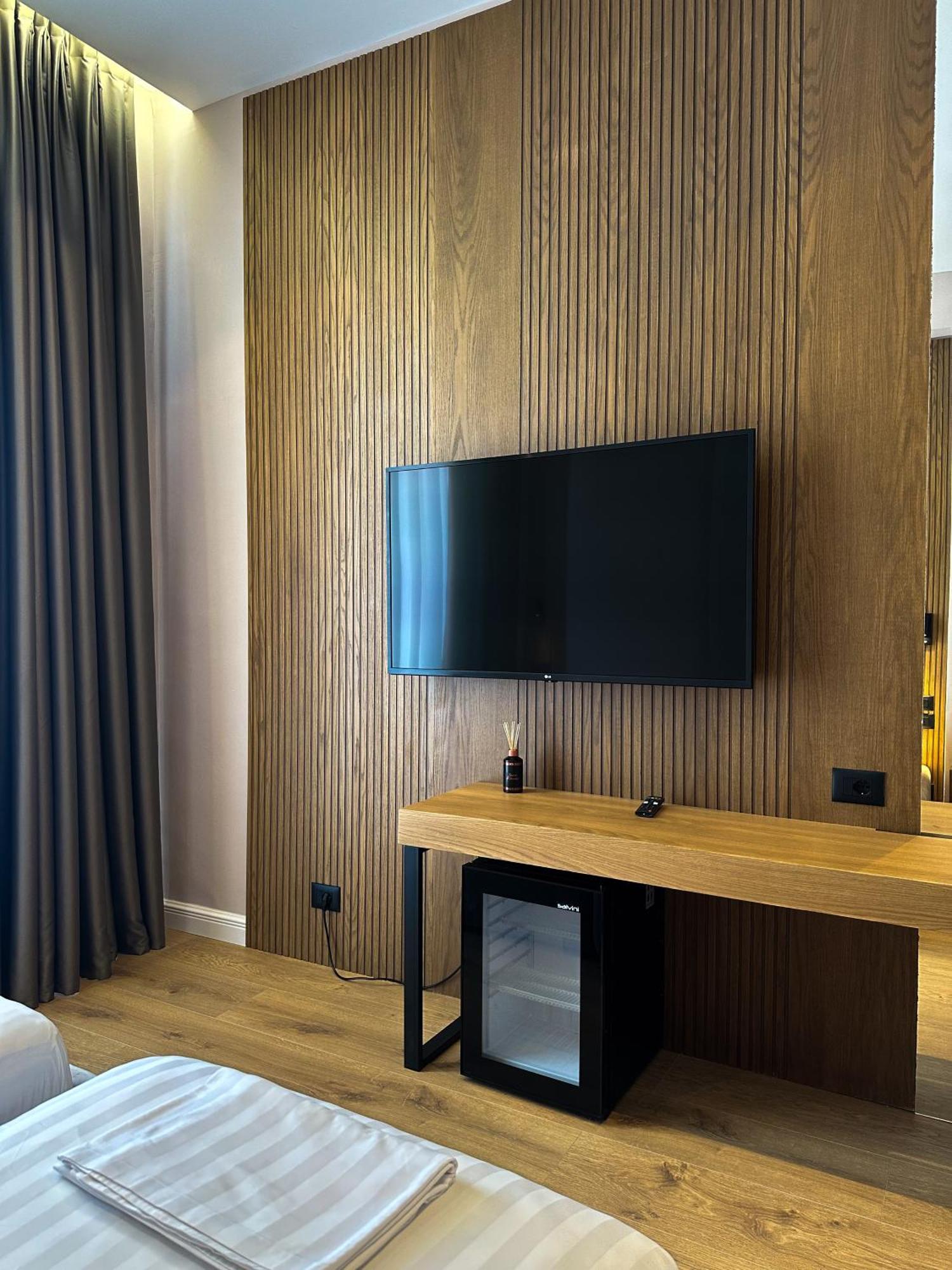 Oniro By Iliria Palace (Adults Only) Химара Экстерьер фото